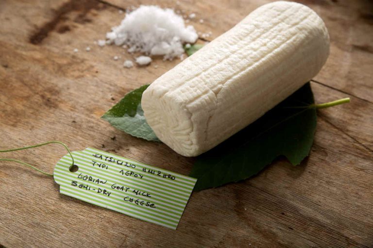 Παραδοσιακά τυριά Λέρου: Νόστιμες απολαύσεις