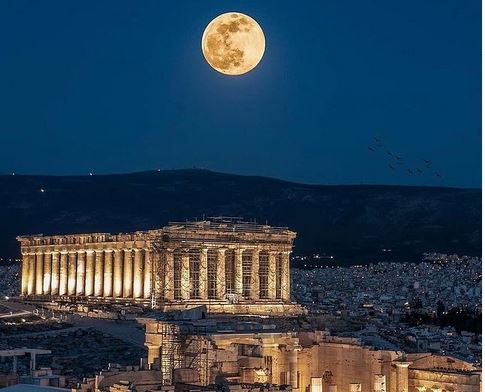 Ακρόπολη - Πανσέληνος