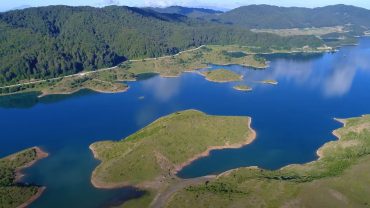 Λίμνη Αώου: Αυτή είναι η πιο ορεινή τεχνητή λίμνη της Ελλάδας… (vid)