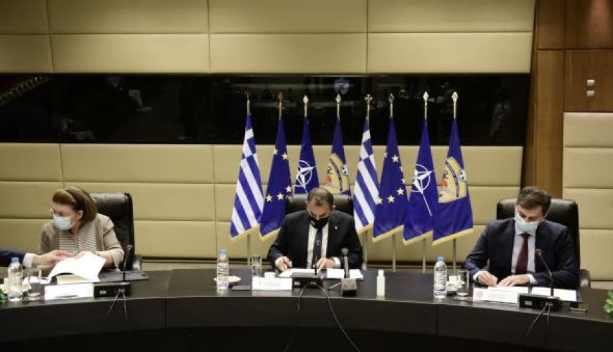 Στρατιωτικός Τουρισμός: Υπέγραψαν το Μνημόνιο Συνεργασίας Θεοχάρης, Παναγιωτόπουλος και Μενδώνη