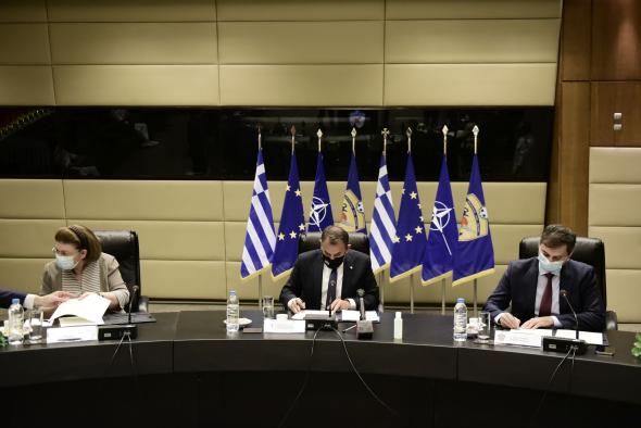 Στρατιωτικός Τουρισμός: Υπέγραψαν το Μνημόνιο Συνεργασίας Θεοχάρης, Παναγιωτόπουλος και Μενδώνη