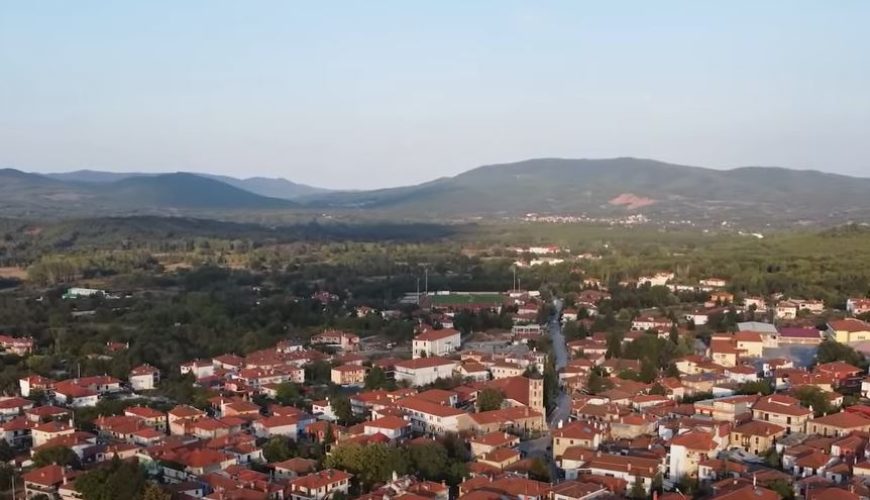 Ταξιδεύοντας στην ορεινή Χαλκιδική και την Αμμουλιανή με τον Ευτύχη Μπλέτσα (Vid)