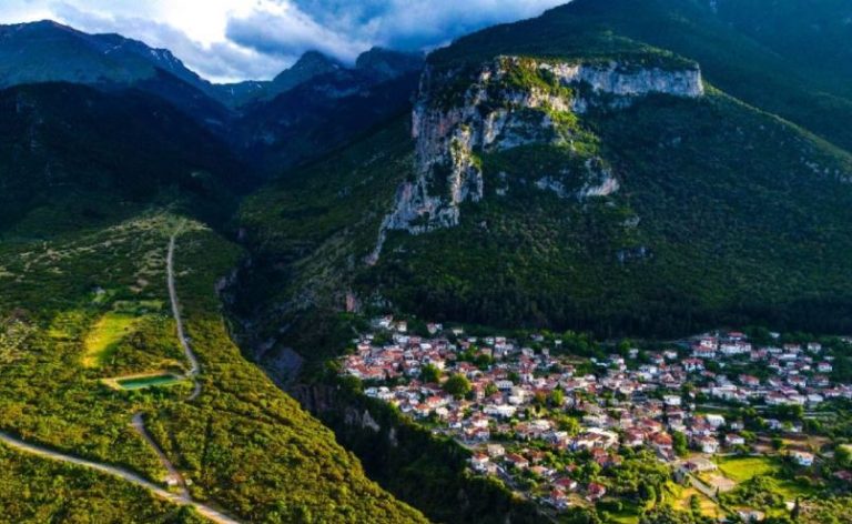 Τιθορέα: Είτε στην Άνω, είτε στην Κάτω θα περάσετε υπέροχα