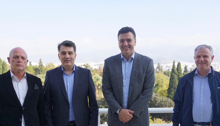 Β. Κικίλιας: Αναβαθμίζουμε το τουριστικό προϊόν της Αθήνας, ενισχύοντας τα καταστήματα του ιστορικού κέντρου