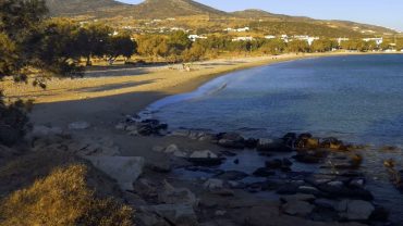 Πάρος: Ολες οι ομορφιές και οι παραλίες της σ’ ένα βίντεο 78 λεπτών!