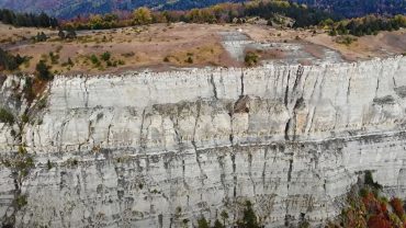 Χαράδρα του Χάρου: Προκαλεί δέος, κόβει την ανάσα…