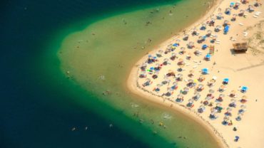 Αμμόγλωσσα Κεραμωτής: Εκεί όπου γη και θάλασσα γίνονται «ένα»