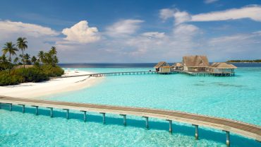 Μαλδίβες: Το σύμπλεγμα κοραλλιογενών νησιών που μοιάζει με ζωγραφιά