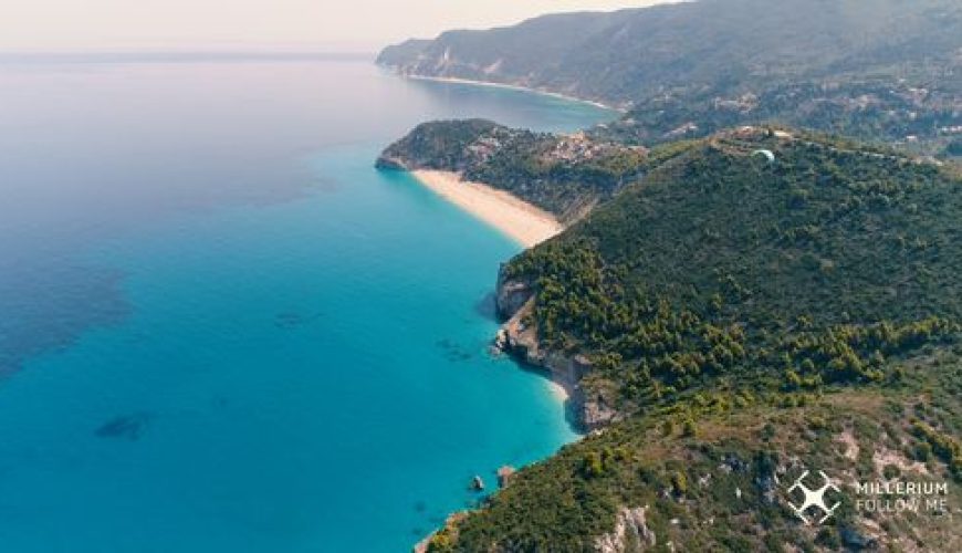 Λευκάδα: Το ελληνικό νησί με τα τιρκουάζ νερά