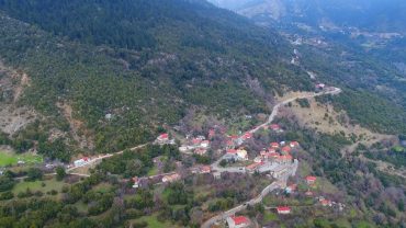 Λεπιανά Ευρυτανίας: Το πανέμορφο χωριό από ψηλά…