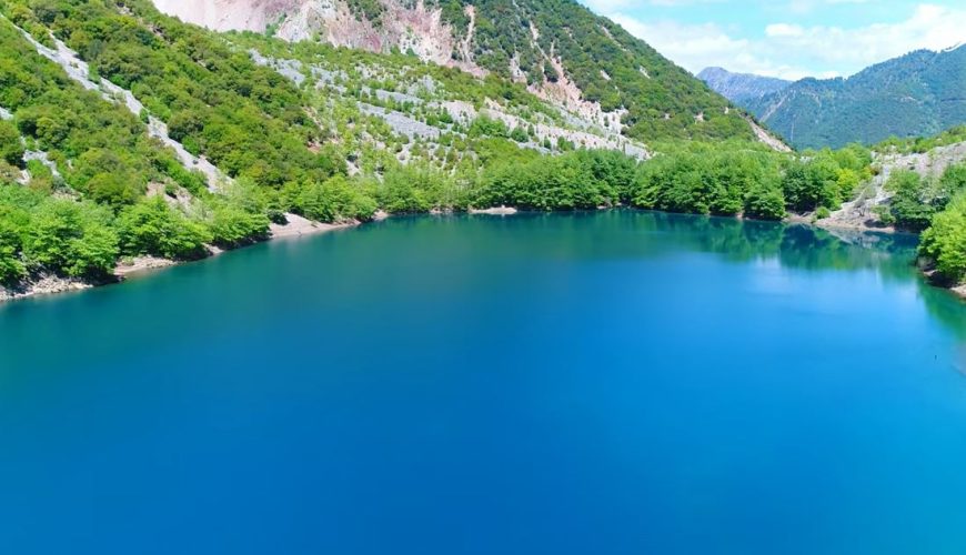 Λίμνη Στεφανιάδα: Η κατολίσθηση και η ατελείωτη φυσική ομορφιά