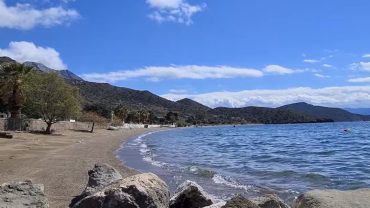 Παραλίες Βοιωτία: Τρία «διαμάντια» σας περιμένουν…