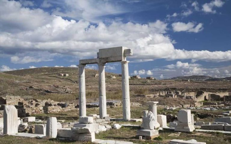 Ρετρό Βίντεο: Η Δήλος, το καλοκαίρι του 1960