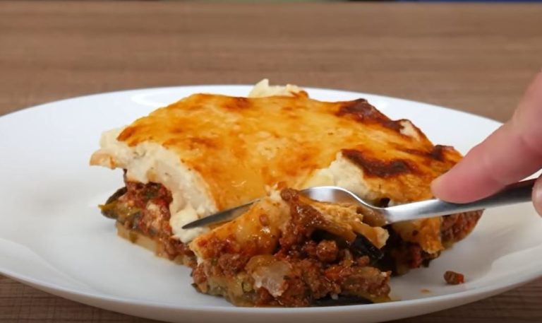 Παραδοσιακός Μουσακάς: Φτιάξτε τον και απολαύστε τον… (Vid)