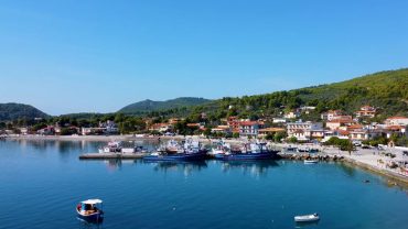 Άγιος Γεώργιος: Το πανέμορφο ψαροχώρι της Εύβοιας