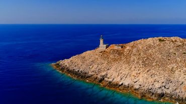 Ακρωτήριο Ταίναρο: Η Πύλη του Άδη και το πέρασμα στον Κάτω Κόσμο (Vid)