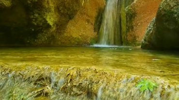 Περιθώρι Αχαΐας: Ο μοναδικής ομορφιάς καταρράκτης (Vid)