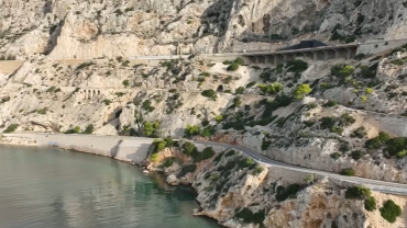 Κακιά Σκάλα: Η απίθανη ιστορία με τα κρυφά πυροβολεία