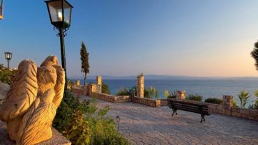 Άφυτος: Ένα από τα πιο όμορφα χωριά της Χαλκιδικής