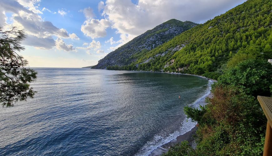 Εύβοια: Ένας καταπράσινος παράδεισος με εξωτικές παραλίες