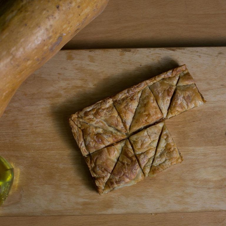 Κολοκυθοπιτάκια με χειροποίητο φύλλο από την Κρήτη