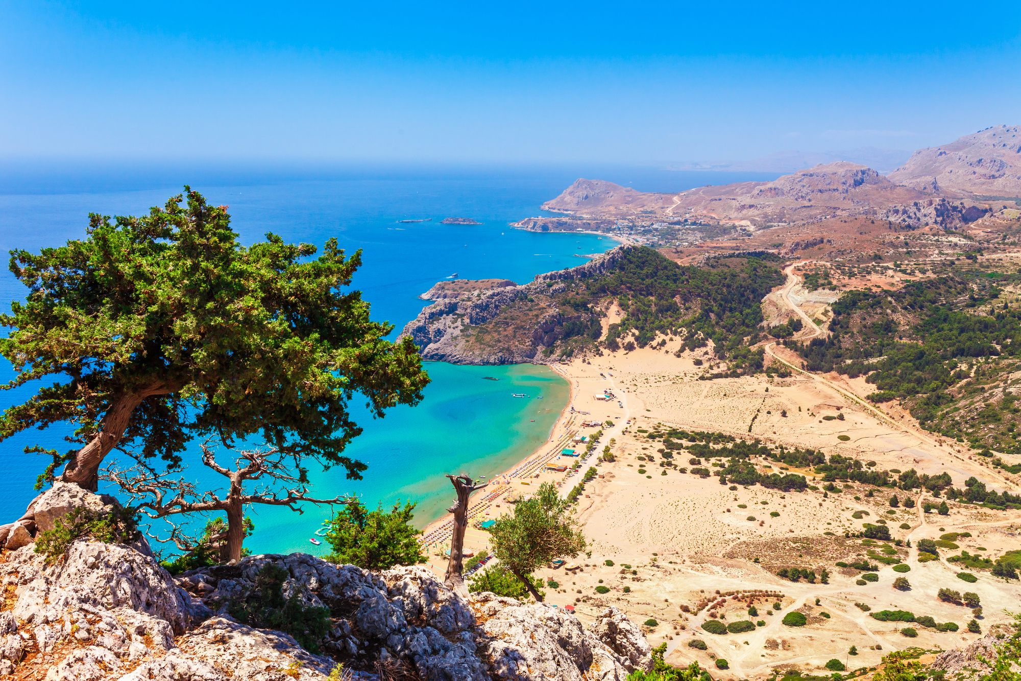 Παραλία Τσαμπίκα: Το «διαμάντι» της Ανατολικής Ρόδου!