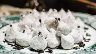 Αμυγδαλωτά: Ένα νόστιμο παραδοσιακό γλυκό της Άνδρου