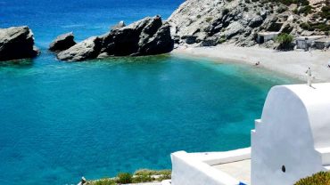 Φολέγανδρος: Δείτε τις πανέμορφες παραλίες του νησιού