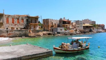 Γερολιμένας: Ένα μέρος με αυθεντική ομορφιά στη Μάνη