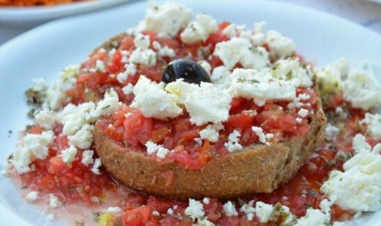 Κουκουβάγια: Η νόστιμη σαλάτα του Ρεθύμνου