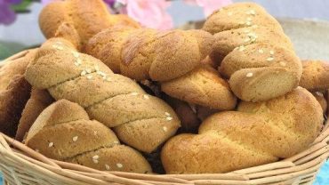 Λευκαδίτικα κουλουράκια: Ένα εύκολο και νόστιμο γλύκισμα