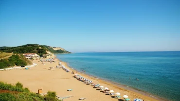 Παραλία Μαραθιάς: Η πανέμορφη παραλία της Πελοποννήσου