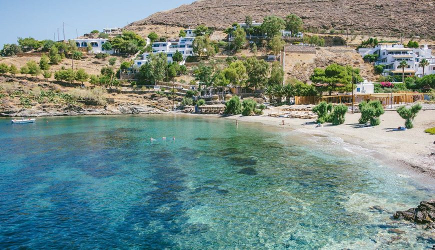 Μαρτινάκια- Κύθνος: Μια από τις ομορφότερες παραλίες του νησιού