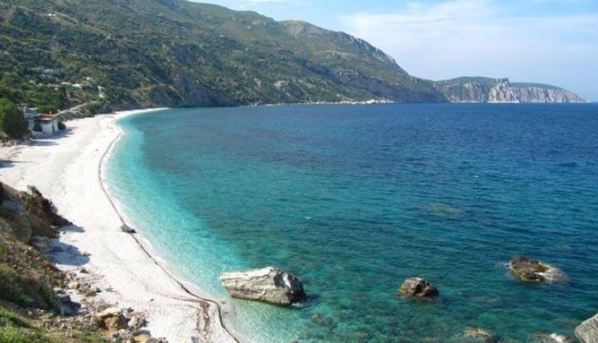 Παραλία Κορασίδα: Η πανέμορφη παραλία της Εύβοιας