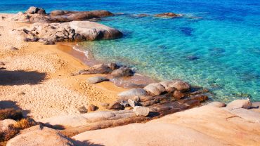 Αγία Άννα: Η γραφική παραλία της Νάξου