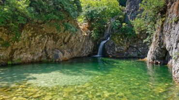Το Φαράγγι του Φονιά: Δείτε τις «φυσικές πισίνες» της Σαμοθράκης