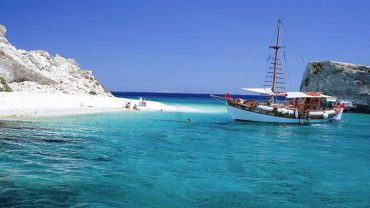 Ασπρονήσια: Οι μαγευτικές βραχονησίδες στους Λειψούς