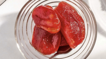 Γλυκό κουταλιού ντοματάκι από την Κω