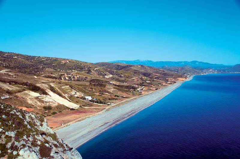 Μουρτερή: Η παραλία με την απέραντη ομορφία στην Εύβοια