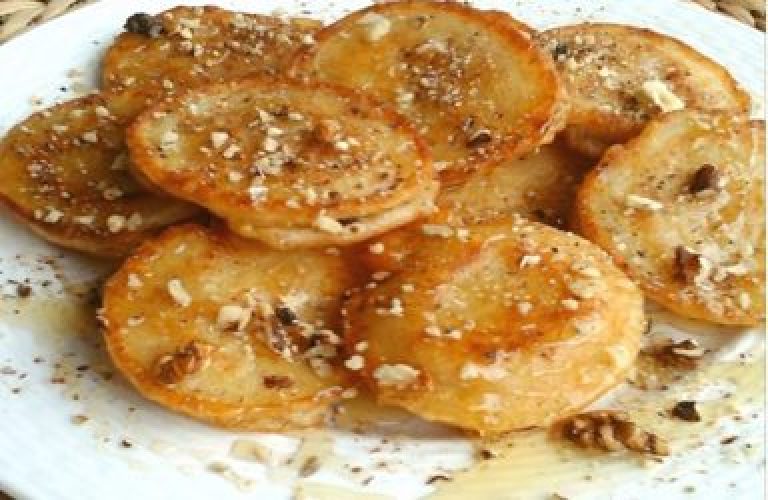 Χειρομυλόπιτες: Δείτε την πεντανόστιμη κρητική συνταγή