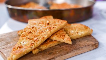 Αλευρόπιτα Ιωαννίνων: Δείτε πώς θα τη φτιάξετε