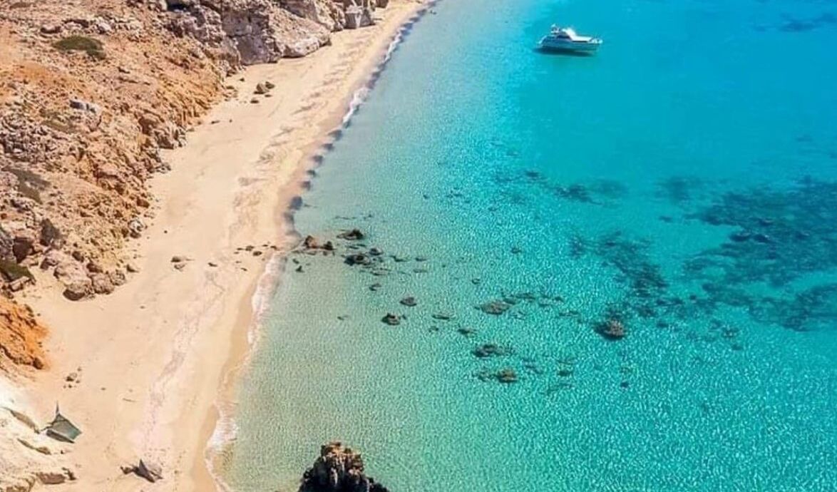 Η μαγευτική νήσος Αρμάθια στην Κάσο
