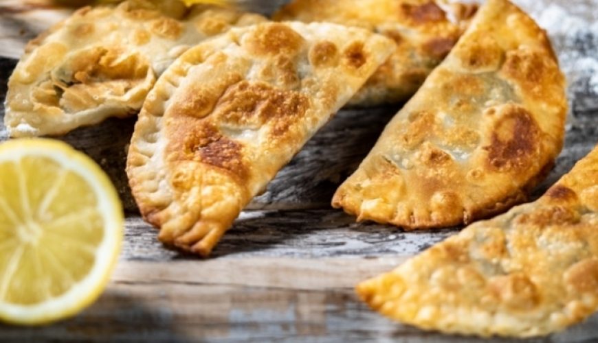 Χορτόπιτατάκια Κρήτης για να γλύφετε τα δάχτυλα σας