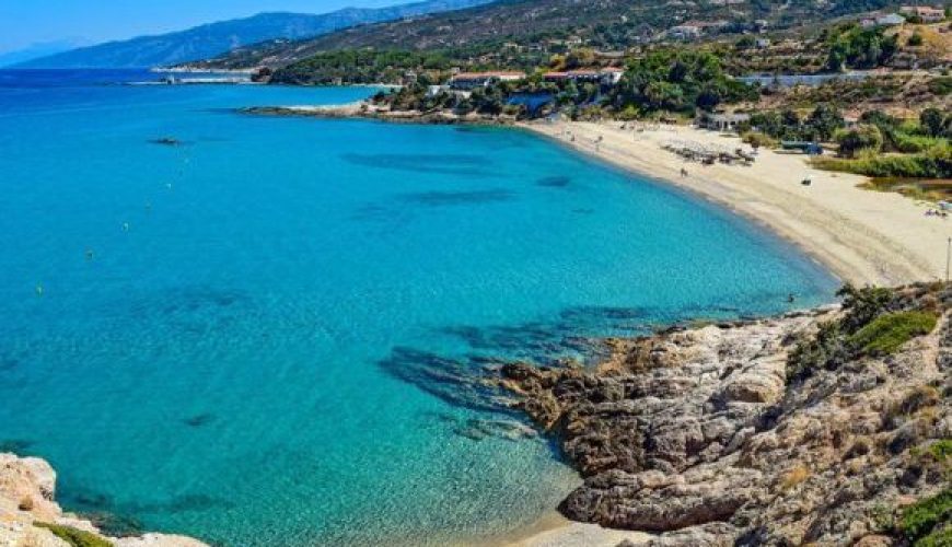 Παραλία Μεσακτή: Δείτε την πανέμορφη παραλία της Ικαρίας