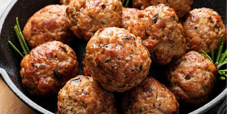 Ροδίτικοι κεφτέδες για να γλύφετε τα δάχτυλα σας