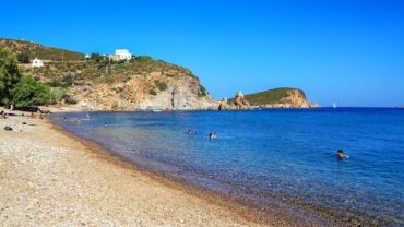 Βαγιά: Η μαγευτική παραλία στην Πάτμο