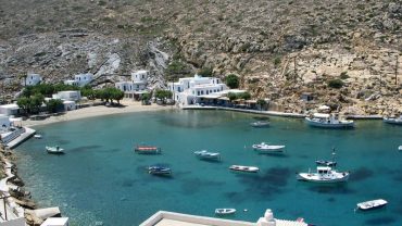 Χερρόνησος: Από τις πιο όμορφες παραλίες στη Σίφνο