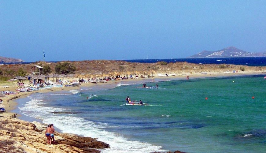 Χρυσή Ακτή: Από τις ομορφότερες παραλίες της Πάρου