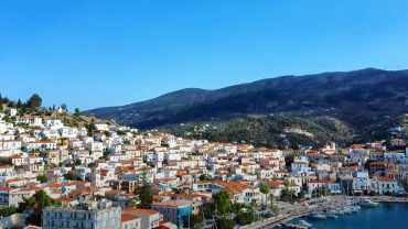 Νησιά Σαρωνικού: Έξυπνες αποδράσεις κοντά στην Αθήνα