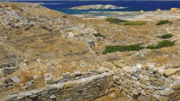 Δήλος: Το Μαργαριτάρι των Κυκλάδων με την Αρχαία Λάμψη…